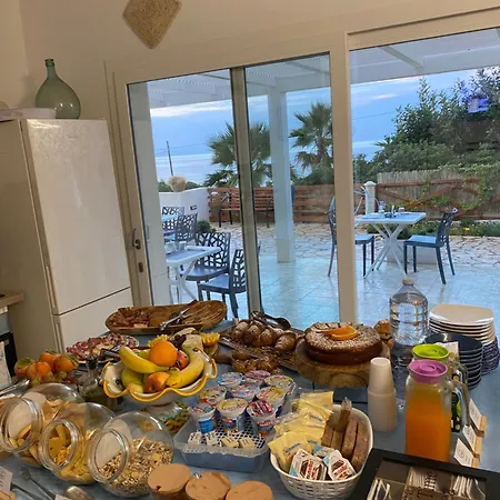 Sicilia In Versi Couette-café Custonaci